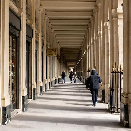 Veeve - By The Palais Royal Apartman Párizs
